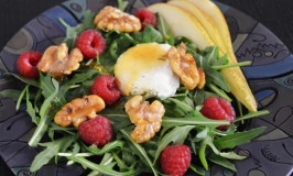 Spring Salad with Rucola, Goat's Cheese, Raspberries, Walnut and Pear