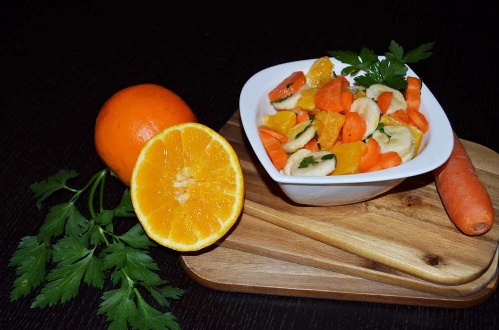vegetable-fruit-salad-carrots-oranges-bananas-3